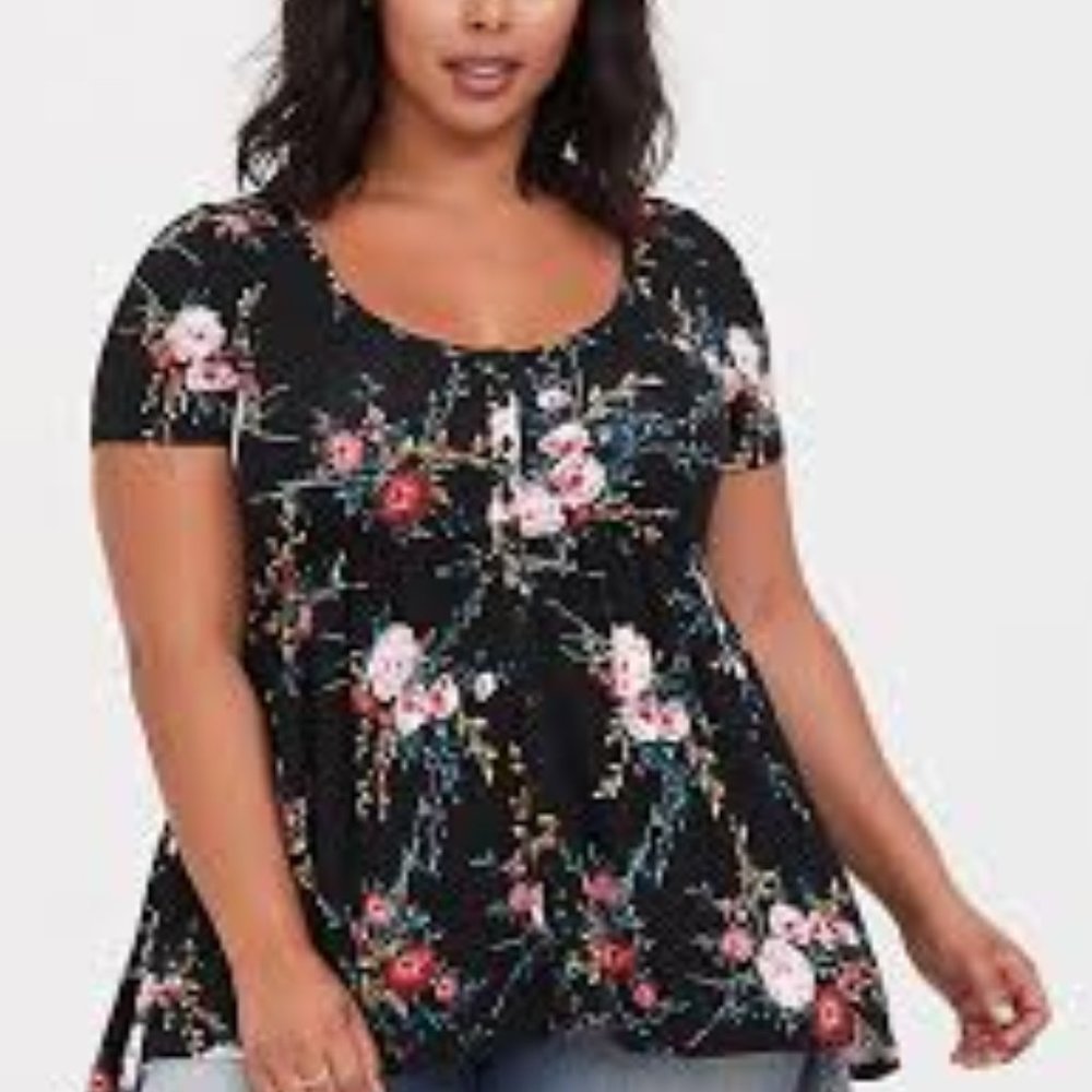 BLACK FLORAL PRINT BUTTON FRONT BABYDOLL TOP